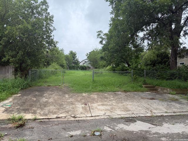 1216 Leal, San Antonio, TX 78207