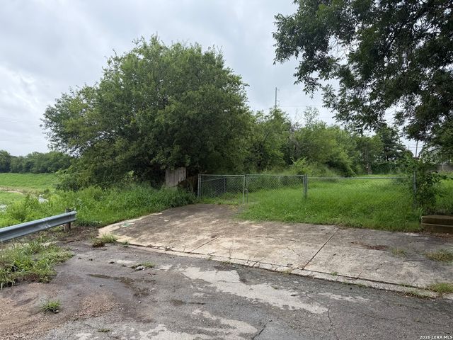 1216 Leal, San Antonio, TX 78207