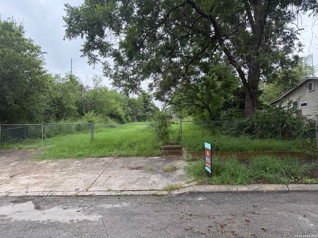 1216 Leal, San Antonio, TX 78207