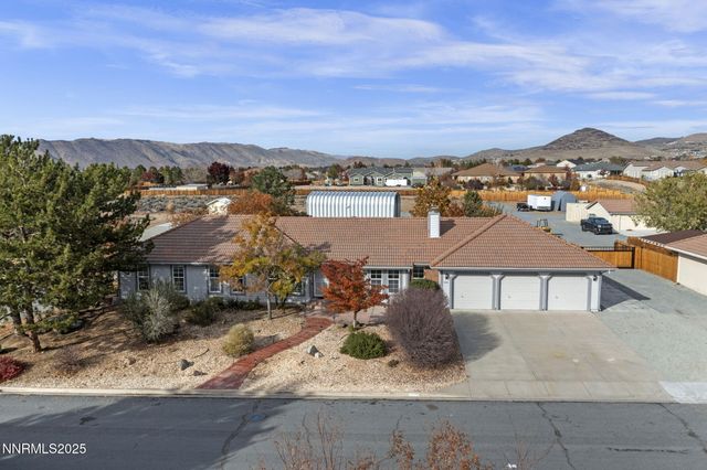 205 Stags Leap Circle, Sparks, NV 89441
