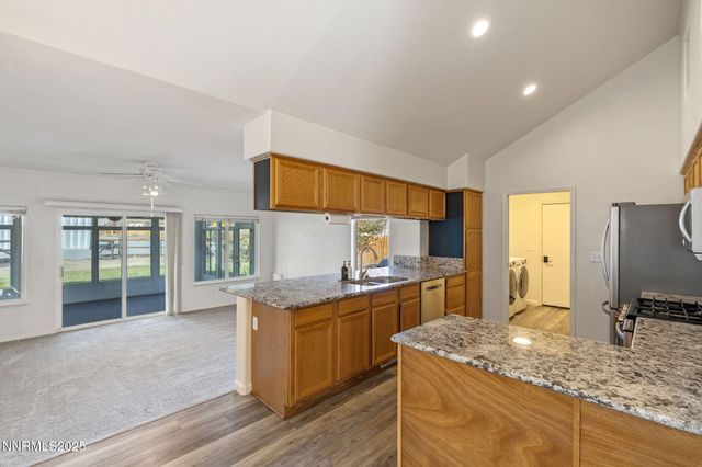 205 Stags Leap Circle, Sparks, NV 89441