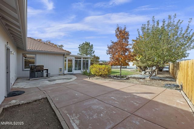 205 Stags Leap Circle, Sparks, NV 89441