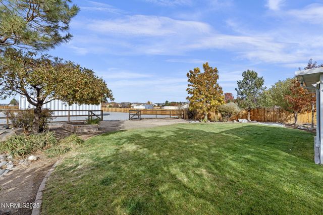 205 Stags Leap Circle, Sparks, NV 89441