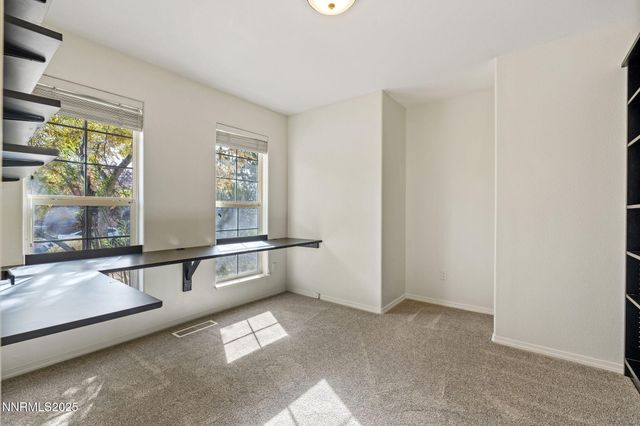 205 Stags Leap Circle, Sparks, NV 89441