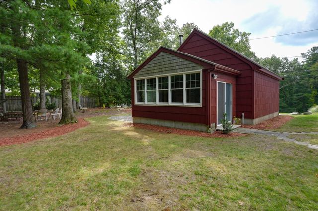 3 Old Colony Rd, Burlington, MA 01803