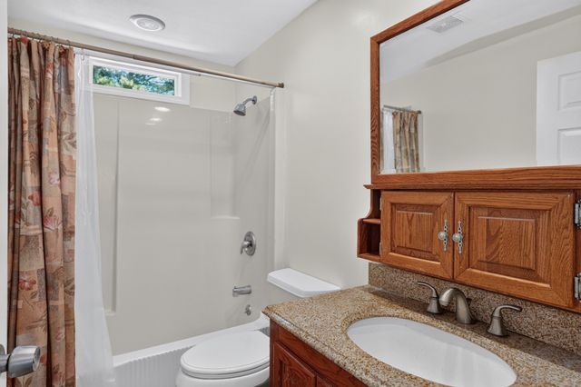 3 Old Colony Rd, Burlington, MA 01803