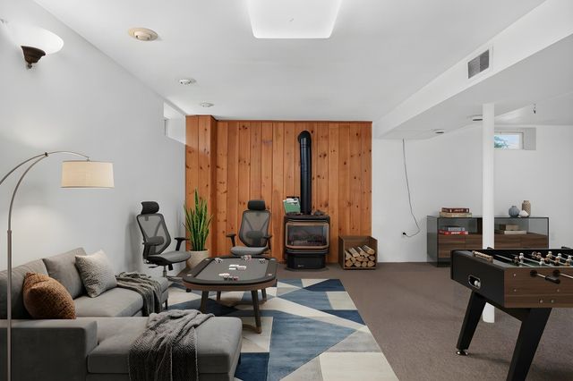 3 Old Colony Rd, Burlington, MA 01803