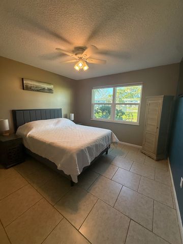 700 W Pope Rd M97, St Augustine, FL 32080