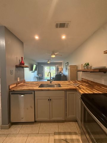 700 W Pope Rd M97, St Augustine, FL 32080