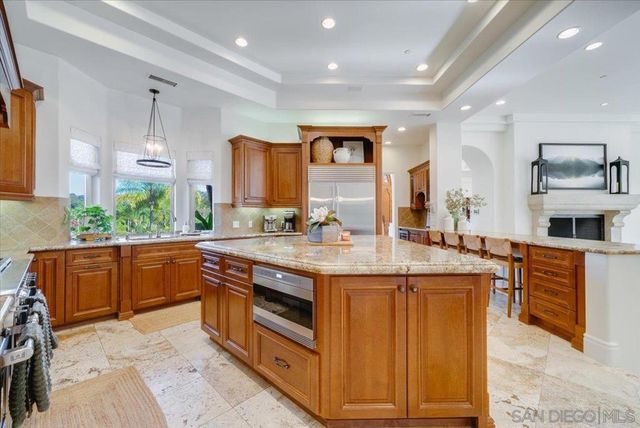 15397 Rock Creek Ln, El Cajon, CA 92021