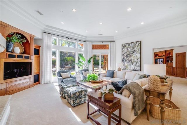 15397 Rock Creek Ln, El Cajon, CA 92021