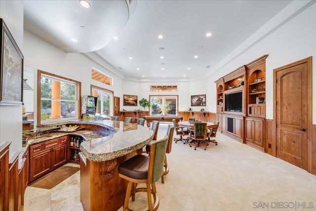 15397 Rock Creek Ln, El Cajon, CA 92021