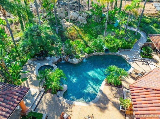 15397 Rock Creek Ln, El Cajon, CA 92021