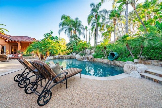 15397 Rock Creek Ln, El Cajon, CA 92021