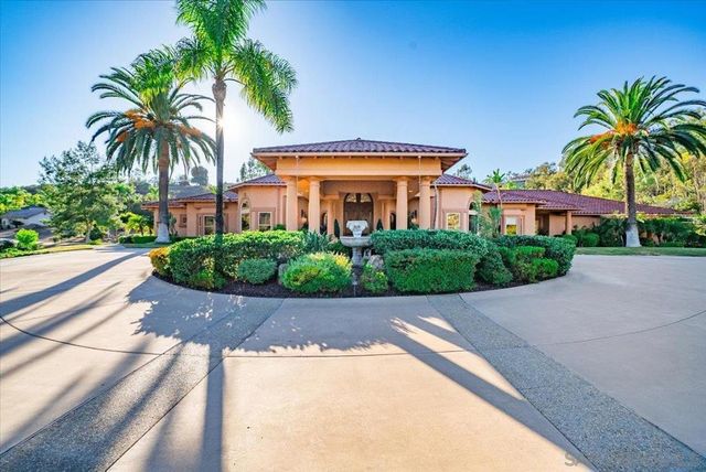 15397 Rock Creek Ln, El Cajon, CA 92021