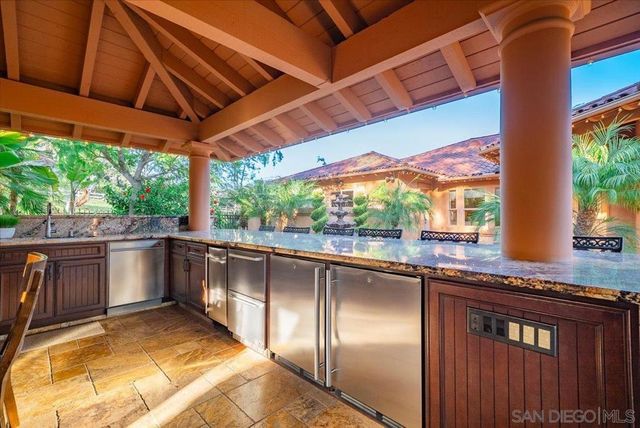 15397 Rock Creek Ln, El Cajon, CA 92021