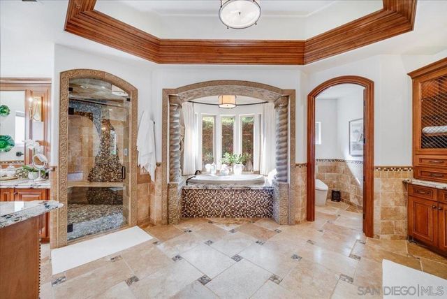 15397 Rock Creek Ln, El Cajon, CA 92021