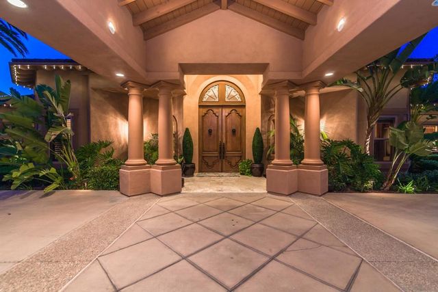 15397 Rock Creek Ln, El Cajon, CA 92021