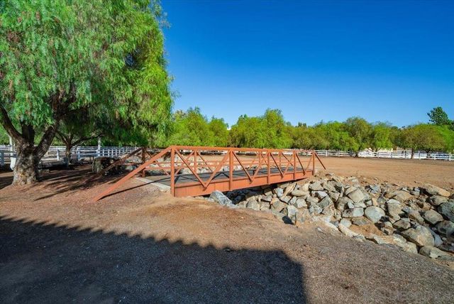 15397 Rock Creek Ln, El Cajon, CA 92021