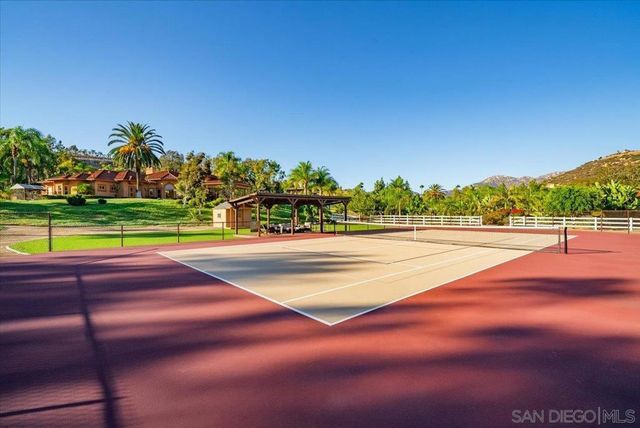 15397 Rock Creek Ln, El Cajon, CA 92021