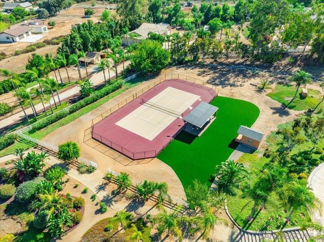 15397 Rock Creek Ln, El Cajon, CA 92021