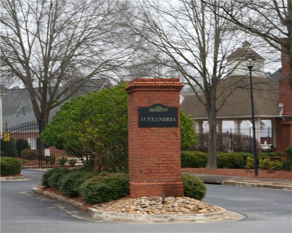 1533 Reids Ferry Way, Marietta, GA 30062