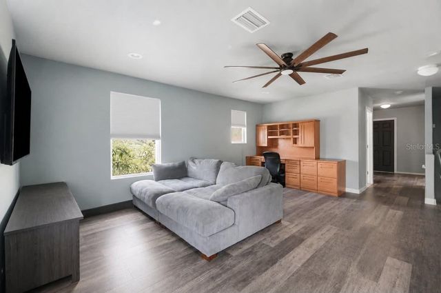2203 BLACKWOOD DRIVE, Mulberry, FL 33860