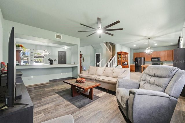 2203 BLACKWOOD DRIVE, Mulberry, FL 33860