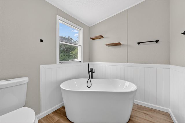 134 Classic Country Court, Springtown, TX 76082