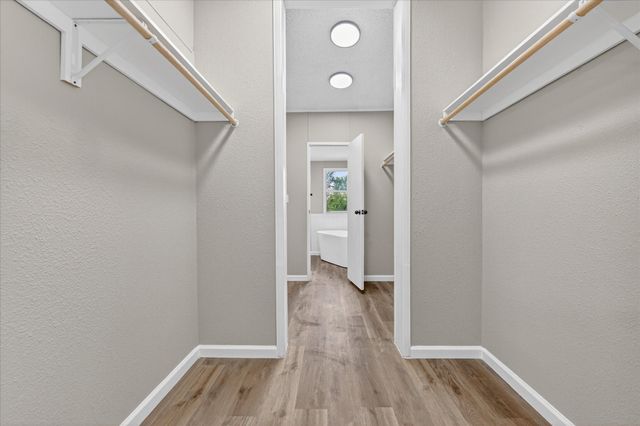 134 Classic Country Court, Springtown, TX 76082