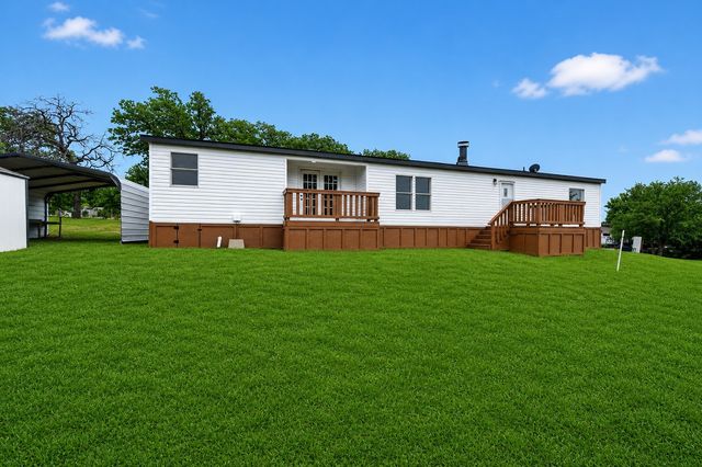134 Classic Country Court, Springtown, TX 76082