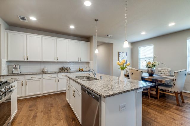 31111 Cardrona Peak Path, Hockley, TX 77447