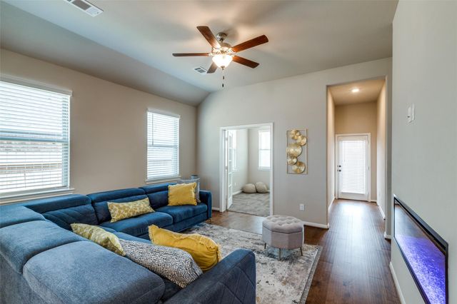31111 Cardrona Peak Path, Hockley, TX 77447