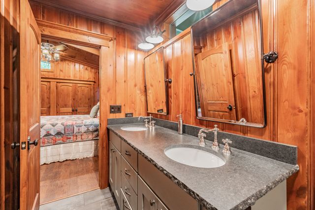 2043 Breezywood Drive, Flower Mound, TX 75022
