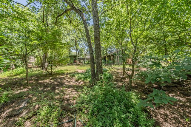 2043 Breezywood Drive, Flower Mound, TX 75022