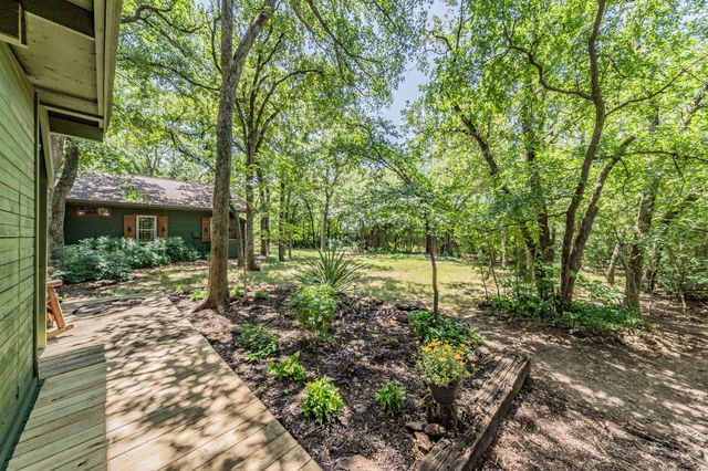2043 Breezywood Drive, Flower Mound, TX 75022