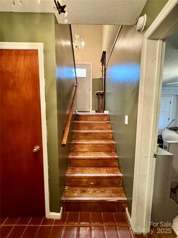 288 Nix Creek Church Road, Marion, NC 28752