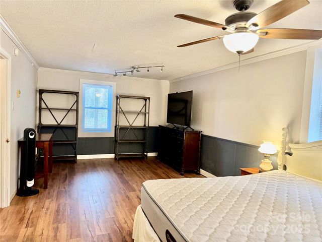 288 Nix Creek Church Road, Marion, NC 28752