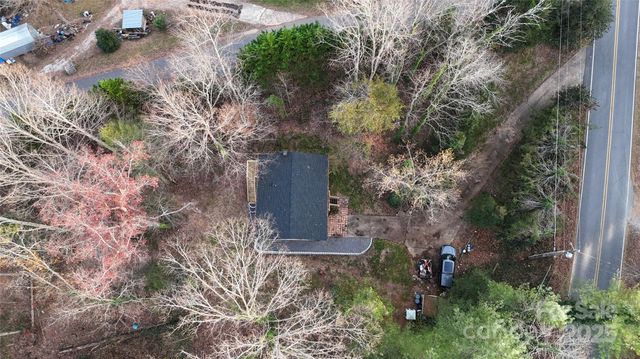 288 Nix Creek Church Road, Marion, NC 28752