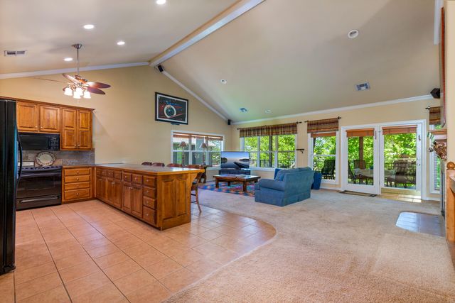 34 Brighton Bay 34, Monkey Island, OK 74331
