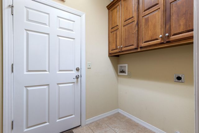 34 Brighton Bay 34, Monkey Island, OK 74331