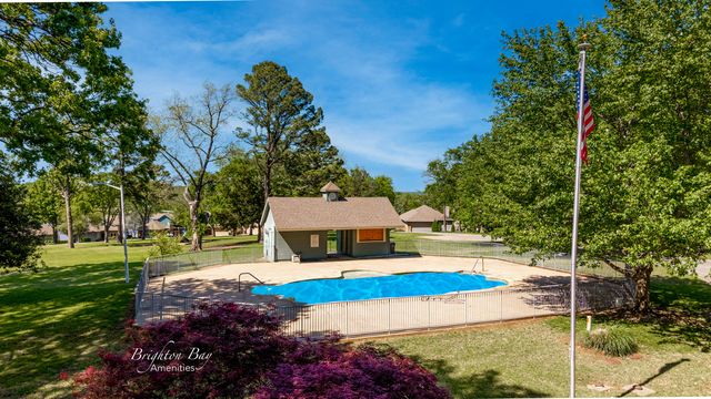 34 Brighton Bay 34, Monkey Island, OK 74331