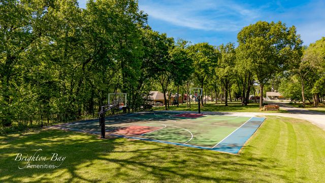 34 Brighton Bay 34, Monkey Island, OK 74331