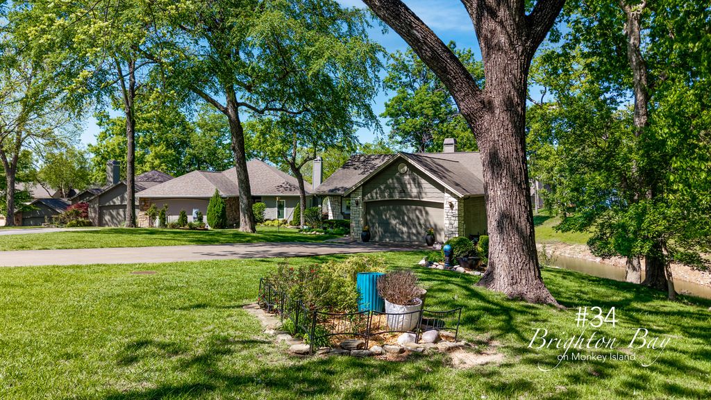 34 Brighton Bay 34, Monkey Island, OK 74331