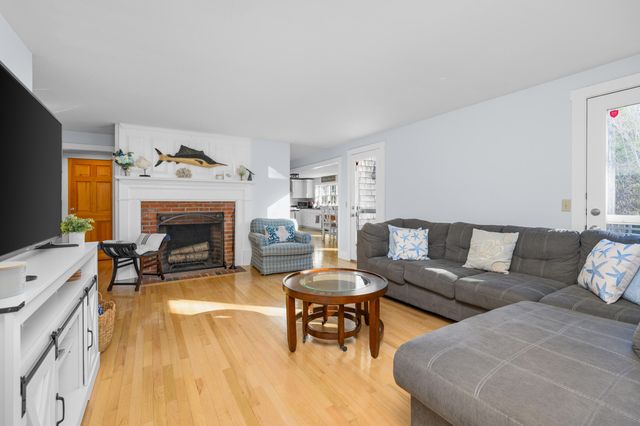 578 Huckins Neck Road, Centerville, MA 02632