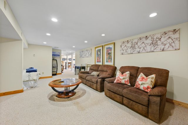 578 Huckins Neck Road, Centerville, MA 02632
