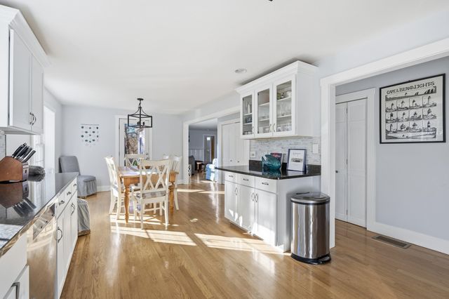 578 Huckins Neck Road, Centerville, MA 02632