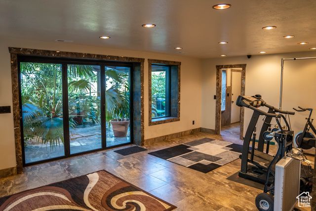 760 MAPLE LN, Providence, UT 84332