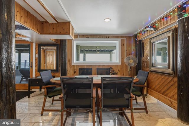 266 NEW JERSEY AVE, Fortescue, NJ 08321