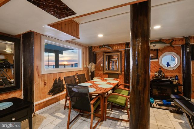266 NEW JERSEY AVE, Fortescue, NJ 08321